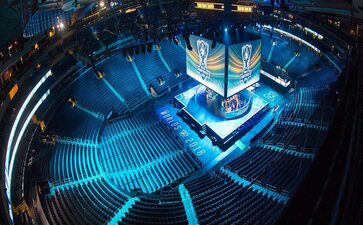 美国华裔女性家庭护理工作难以找到 专家分析三个原因